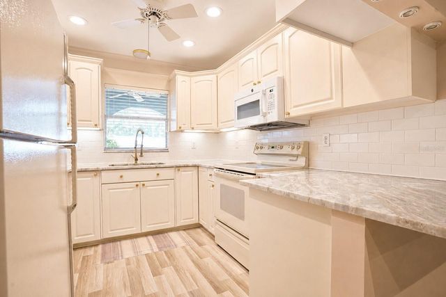 510 PALMER CIRCLE, Palm Harbor, FL 34685
