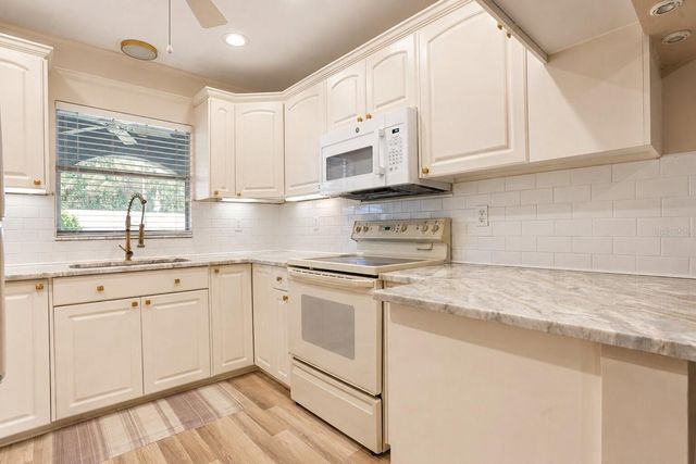 510 PALMER CIRCLE, Palm Harbor, FL 34685