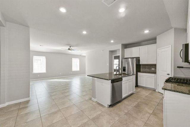 6827 Scarlet Sagebrush Street, Katy, TX 77449