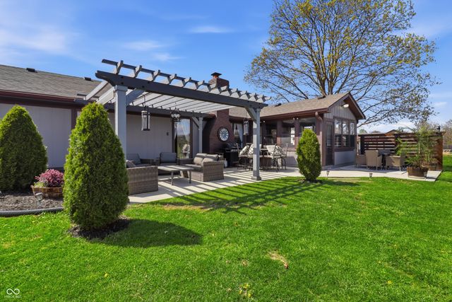 6880 W 100 N, Greenfield, IN 46140