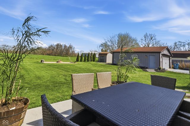 6880 W 100 N, Greenfield, IN 46140