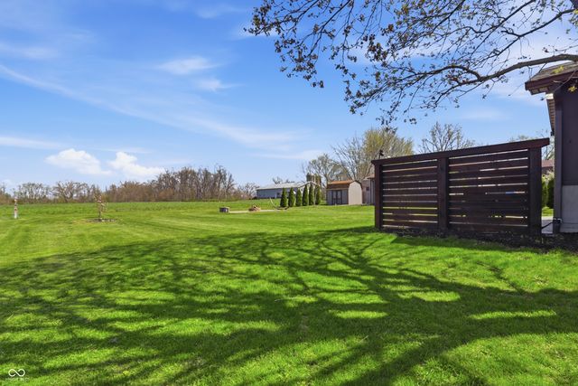 6880 W 100 N, Greenfield, IN 46140