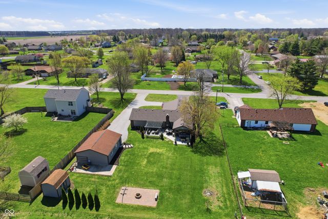 6880 W 100 N, Greenfield, IN 46140