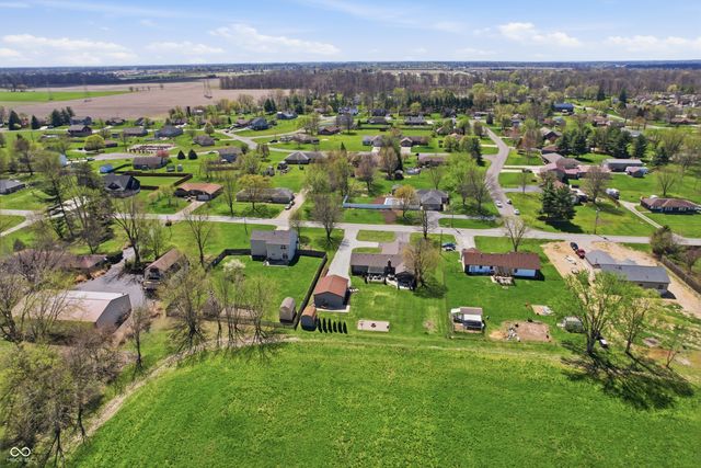6880 W 100 N, Greenfield, IN 46140