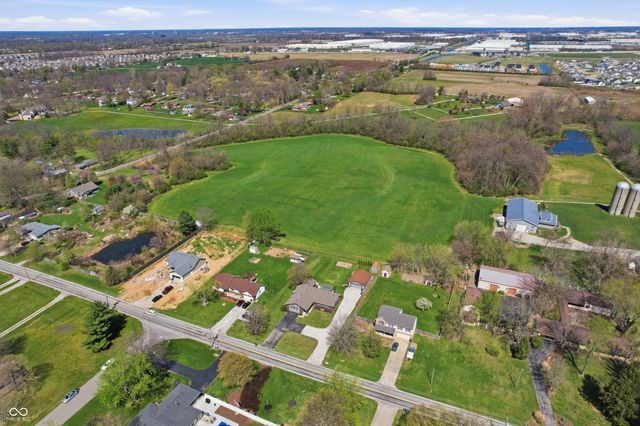 6880 W 100 N, Greenfield, IN 46140