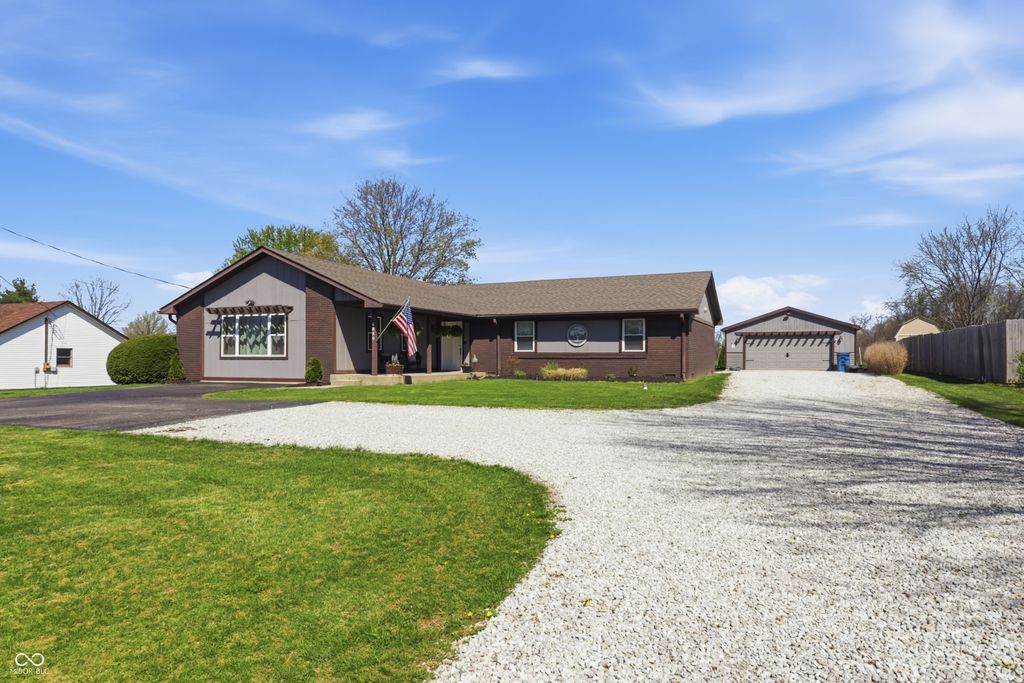 6880 W 100 N, Greenfield, IN 46140