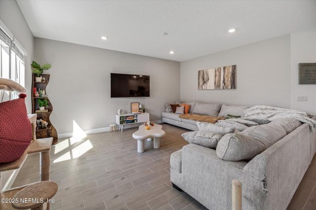 2170 RAGLAN Circle, Ormond Beach, FL 32174