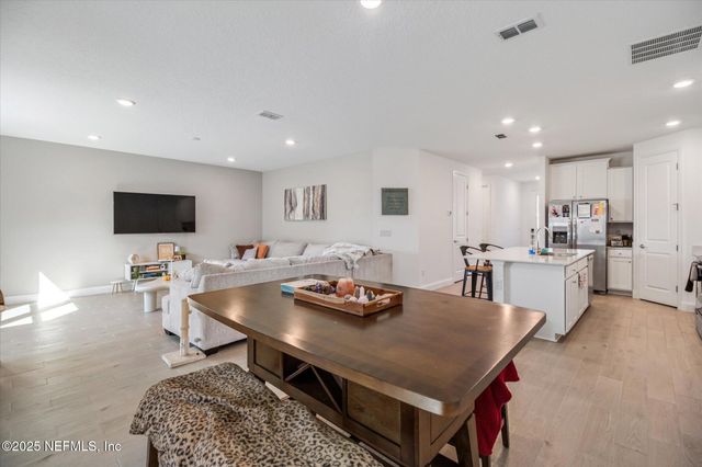 2170 RAGLAN Circle, Ormond Beach, FL 32174