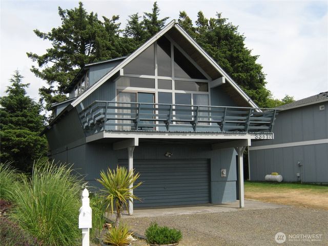 33610 J Place, Ocean Park, WA 98640