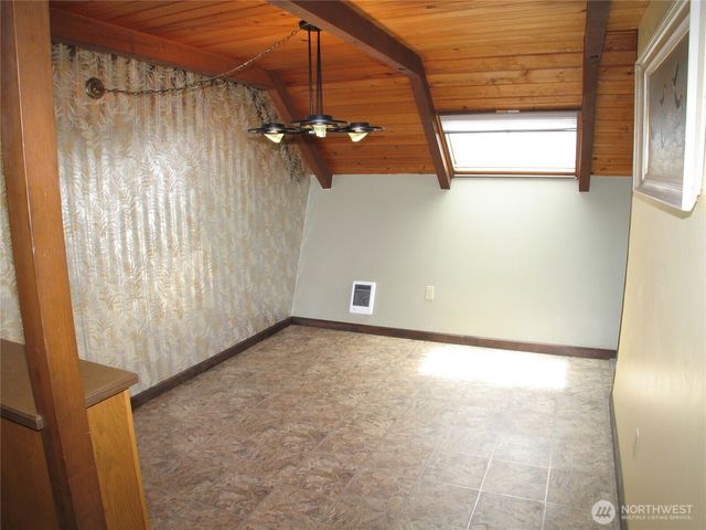 33610 J Place, Ocean Park, WA 98640