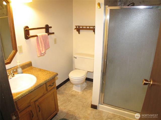 33610 J Place, Ocean Park, WA 98640