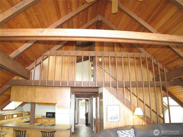 33610 J Place, Ocean Park, WA 98640