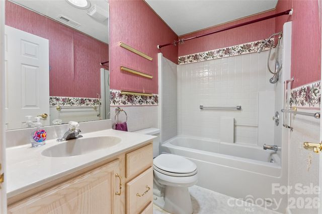 8 Keasler Road, Asheville, NC 28805