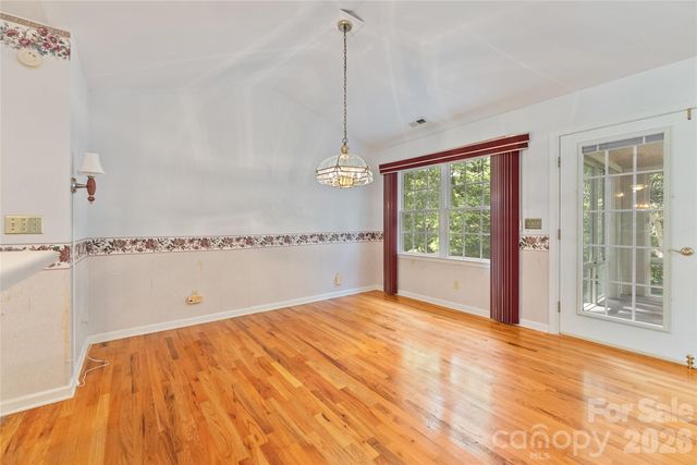 8 Keasler Road, Asheville, NC 28805