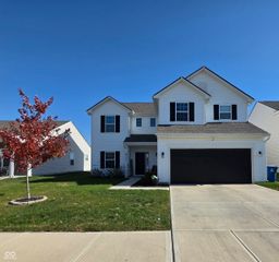 1461 Bigleaf Drive, Sheridan, IN 46069
