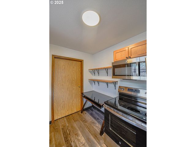 47323 FIRE STATION Aly, Westport, OR 97016