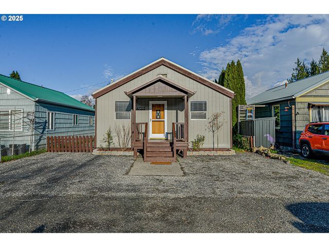 47323 FIRE STATION Aly, Westport, OR 97016