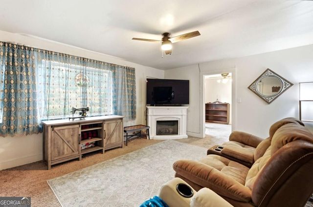 4982 Dallas Acworth Highway, Dallas, GA 30132