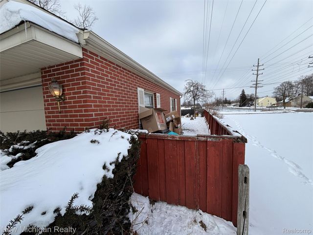 623 Maywood Avenue, Monroe, MI 48162