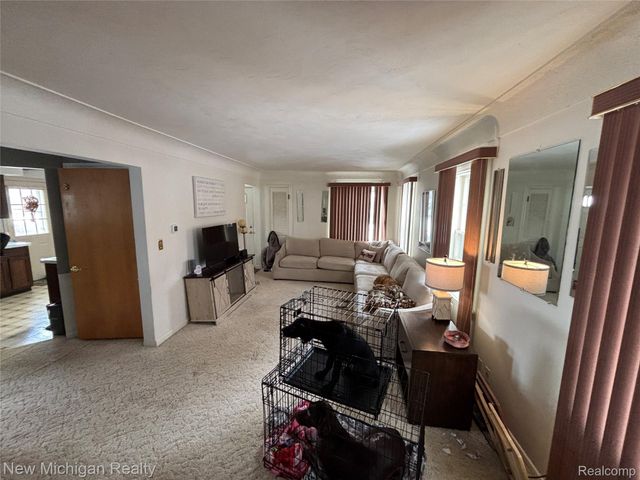 623 Maywood Avenue, Monroe, MI 48162