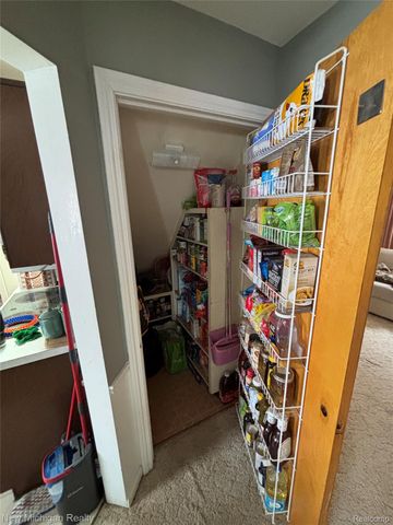 623 Maywood Avenue, Monroe, MI 48162