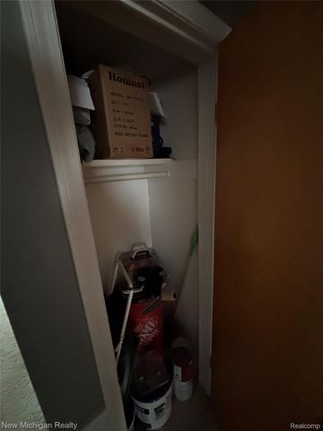 623 Maywood Avenue, Monroe, MI 48162