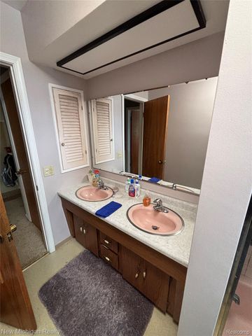 623 Maywood Avenue, Monroe, MI 48162