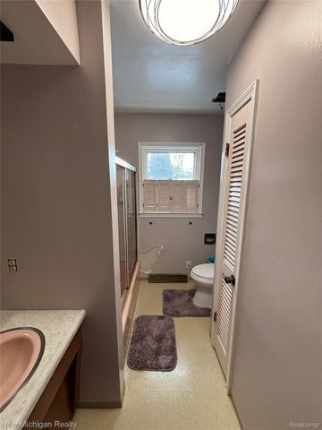 623 Maywood Avenue, Monroe, MI 48162