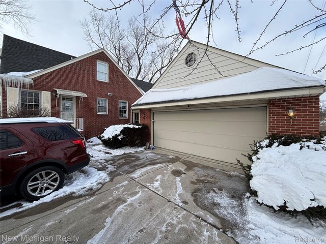 623 Maywood Avenue, Monroe, MI 48162