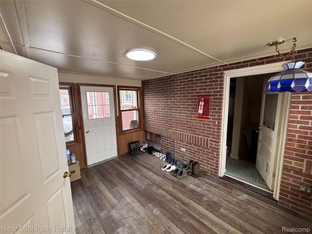 623 Maywood Avenue, Monroe, MI 48162