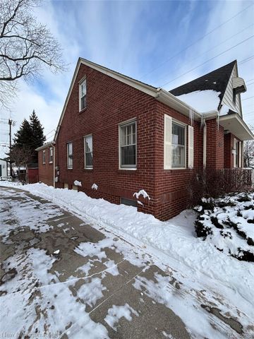 623 Maywood Avenue, Monroe, MI 48162