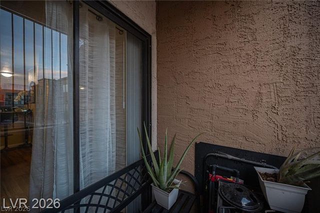 2969 Juniper Hills Boulevard 103, Las Vegas, NV 89142