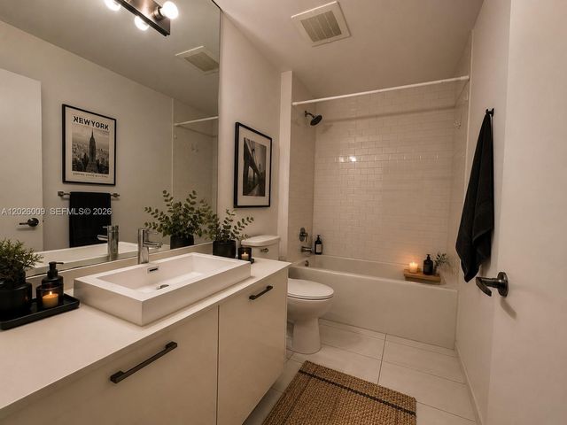 151 SE 1st St 1501, Miami, FL 33131