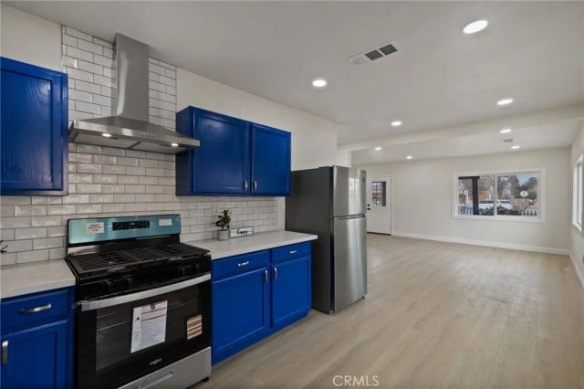 215 8th, Bakersfield, CA 93304