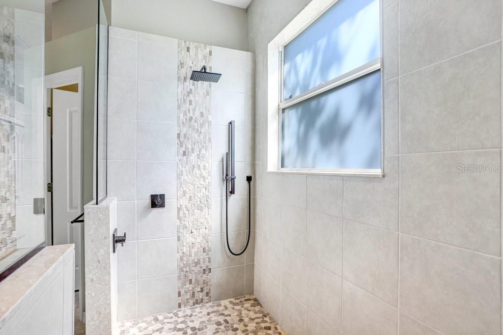 Image 47 of property listing at 3026 PARTRIDGE POINT TRAIL, Valrico, FL 33594