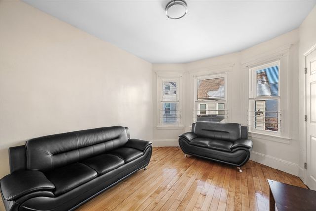 81-83 Kenoza Ave, Haverhill, MA 01830