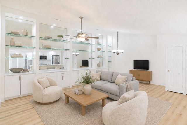 1202 Silverleaf Oak Court, Palm Beach Gardens, FL 33410