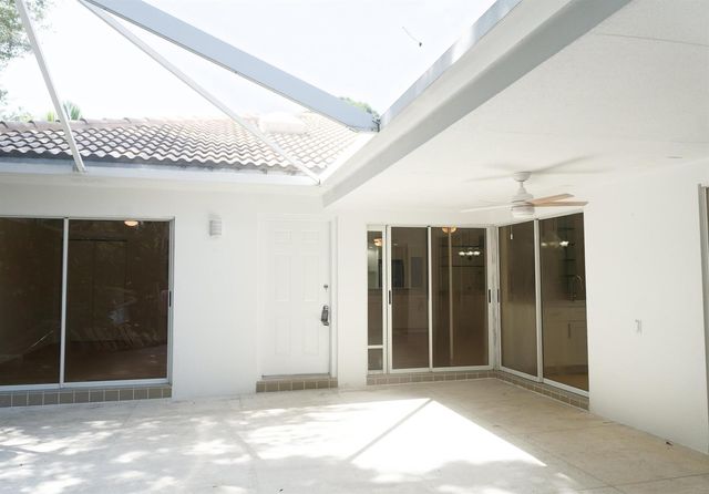 1202 Silverleaf Oak Court, Palm Beach Gardens, FL 33410