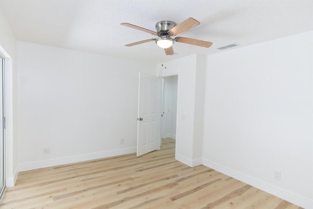 1202 Silverleaf Oak Court, Palm Beach Gardens, FL 33410