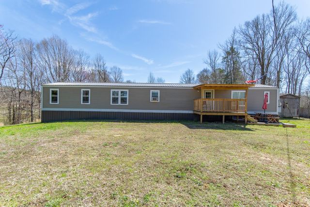 1670 ROSE CREEK RD, Selmer, TN 38375