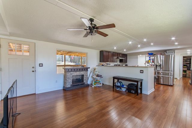 1670 ROSE CREEK RD, Selmer, TN 38375