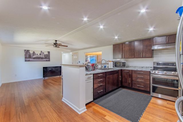 1670 ROSE CREEK RD, Selmer, TN 38375