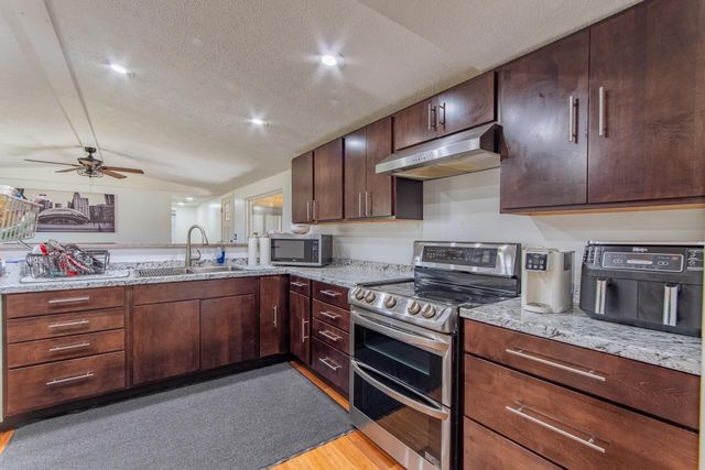 1670 ROSE CREEK RD, Selmer, TN 38375