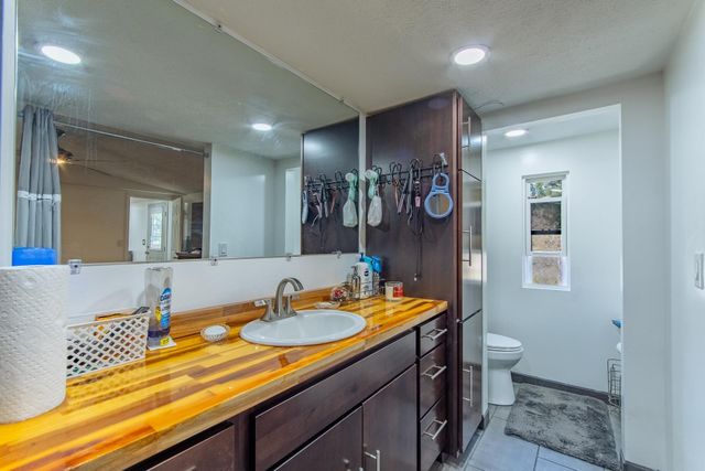 1670 ROSE CREEK RD, Selmer, TN 38375