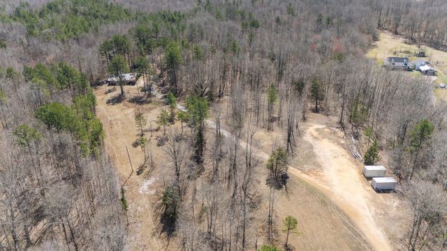 1670 ROSE CREEK RD, Selmer, TN 38375