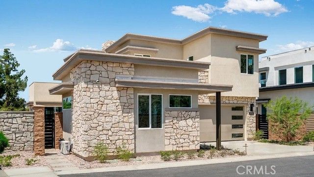 2657 Maverick Lane, Palm Springs, CA 92264