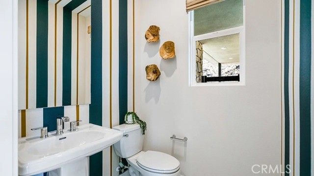 2657 Maverick Lane, Palm Springs, CA 92264