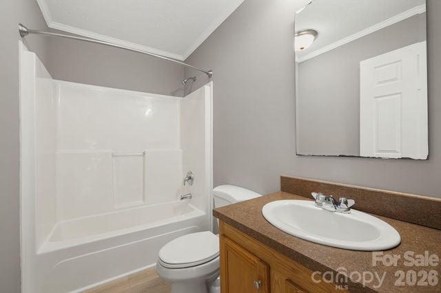 44 morning Lane, Hendersonville, NC 28792