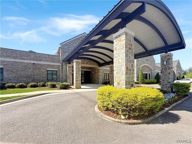 4280 Watermelon Ste 111, Northport, AL 35473