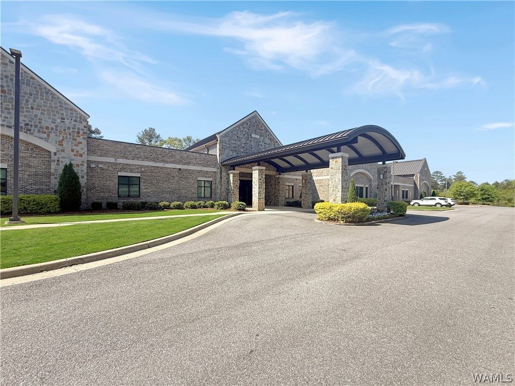 4280 Watermelon Ste 111, Northport, AL 35473